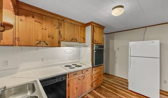 401 Davis St, Ashford, AL 36312