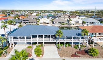 134 Bay Harbor Dr, Aransas Pass, TX 78336
