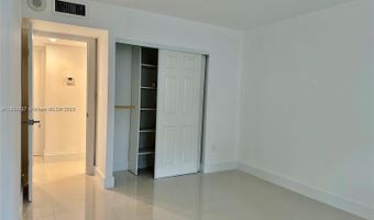 2851 NE 183rd St 109E, Aventura, FL 33160