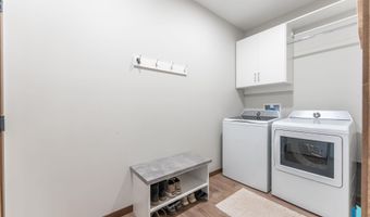 500 E Cairos Pl, Brandon, SD 57005