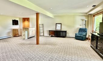 78 Wellington Dr, Chesterfield, NH 03462