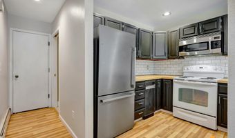 10620 Commodore Dr, Anchorage, AK 99507