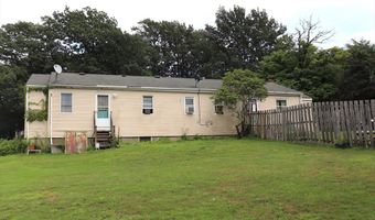 19 Vincent St, Middletown, RI 02842