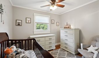 1 Parkwood Terrace Dr, Danbury, CT 06811