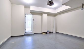 17072 SW ROCKRIDGE Ct, Beaverton, OR 97003