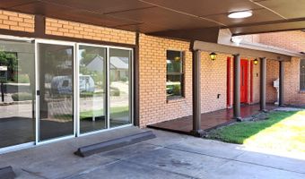 4244 Park Hill Dr, El Paso, TX 79902