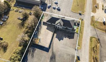 915 Cooley St, Albertville, AL 35950