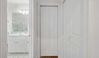 67 Southwick Ct 67, Cheshire, CT 06410