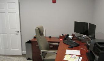 265 Stonegate Rd 105, Algonquin, IL 60102