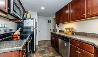 122 New Rd, East Providence, RI 02916