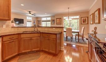84 Andriana Ln, Albany, NY 12204