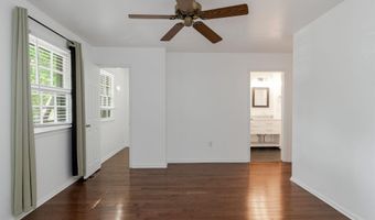 8207 CEDAR LANDING Ct, Alexandria, VA 22306