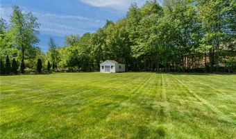 38 Steeple Ln, Lincoln, RI 02865