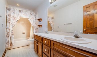 9005 Bahama Woods Ln, Bahama, NC 27503