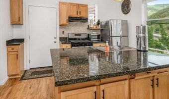 511 Metcalf Rd I27, Avon, CO 81620