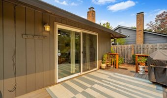 17130 NW VALSETZ Ct, Beaverton, OR 97006