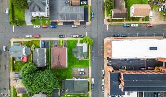 67 Elm St, Andover, NJ 07801