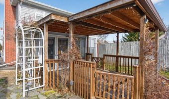 108 W 2ND St, Alburtis, PA 18011