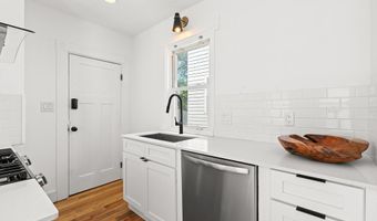 70 Saint Rose St 2, Boston, MA 02130