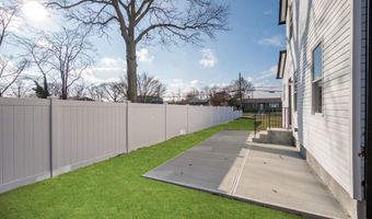3 Williams Ave, Amityville, NY 11701