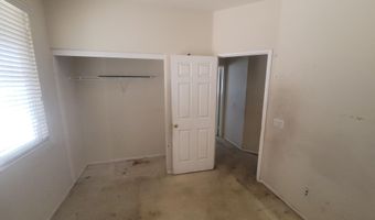 11819 Maywood St, Adelanto, CA 92301