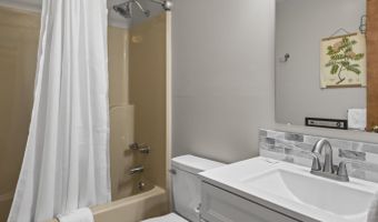 673 KILLMON Rd, Basye, VA 22810
