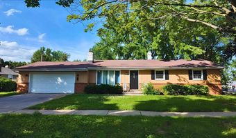 1000 W BROWNING St, Appleton, WI 54914