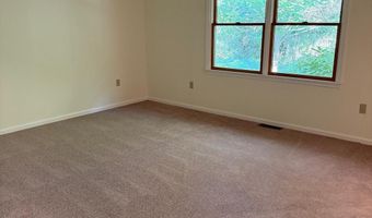 1324 WALNUT SHADE Rd, Dover, DE 19901