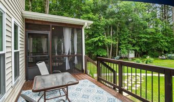 3704 Highland Creek Dr, Apex, NC 27539