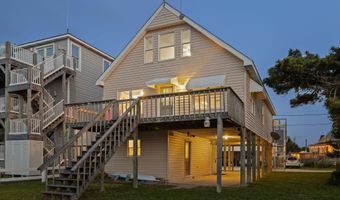 241 Moonlight Dr, Atlantic Beach, NC 28512