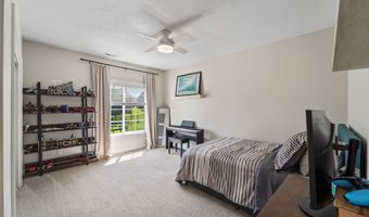 901 Cardinal Dr, Polk City, IA 50226