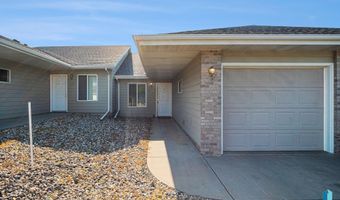 421 N 9th Ave, Brandon, SD 57005