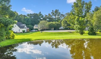 104 Westlake Cir, Americus, GA 31709