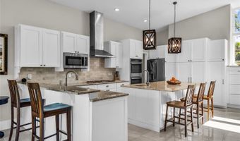 112 LAKEN Ln, Orlando, FL 32804
