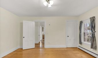 92 Cedar St, Belfast, ME 04915