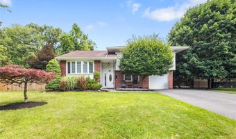 21 Echo Ridge Rd, Airmont, NY 10952