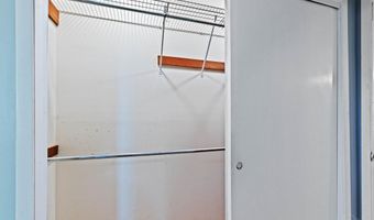 236 Beacon Ln, Atmore, AL 36502