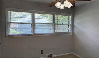 1610 N Park Ln, Augusta, KS 67010