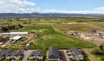 100 Bow Perch Ln B, Bozeman, MT 59718