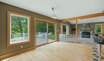 1372 Cramton Ave NE, Ada, MI 49301