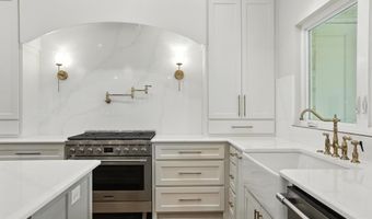 908 Cimarron Cv, Benton, AR 72019