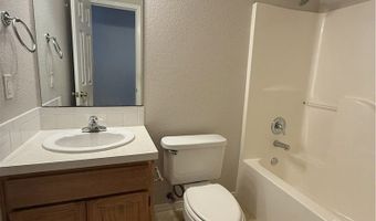 15 Pennine Ln, Bella Vista, AR 72714