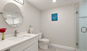 86 Chandler St 86, Arlington, MA 02474