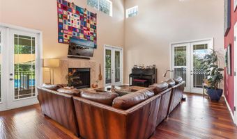 18525 LAKE Rd, Altoona, FL 32702