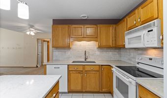 130 NW Georgetown Blvd 4, Ankeny, IA 50023