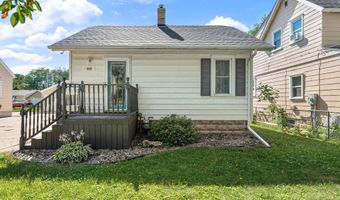 909 11th St NW, Austin, MN 55912