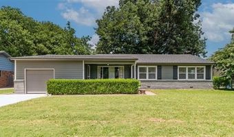 1557 E 49th Pl, Tulsa, OK 74105