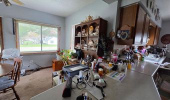 1803 SE Marshall St, Albert Lea, MN 56007