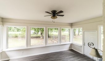 26220 Children Ln, Athens, AL 35613