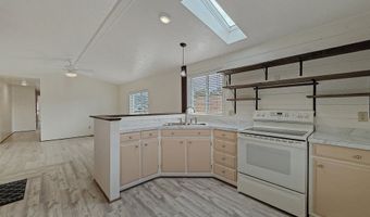 98042 W BENHAM Ln 1, Brookings, OR 97415